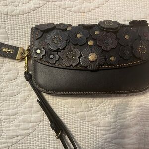 Coach Tea Rose wristlet / clutch